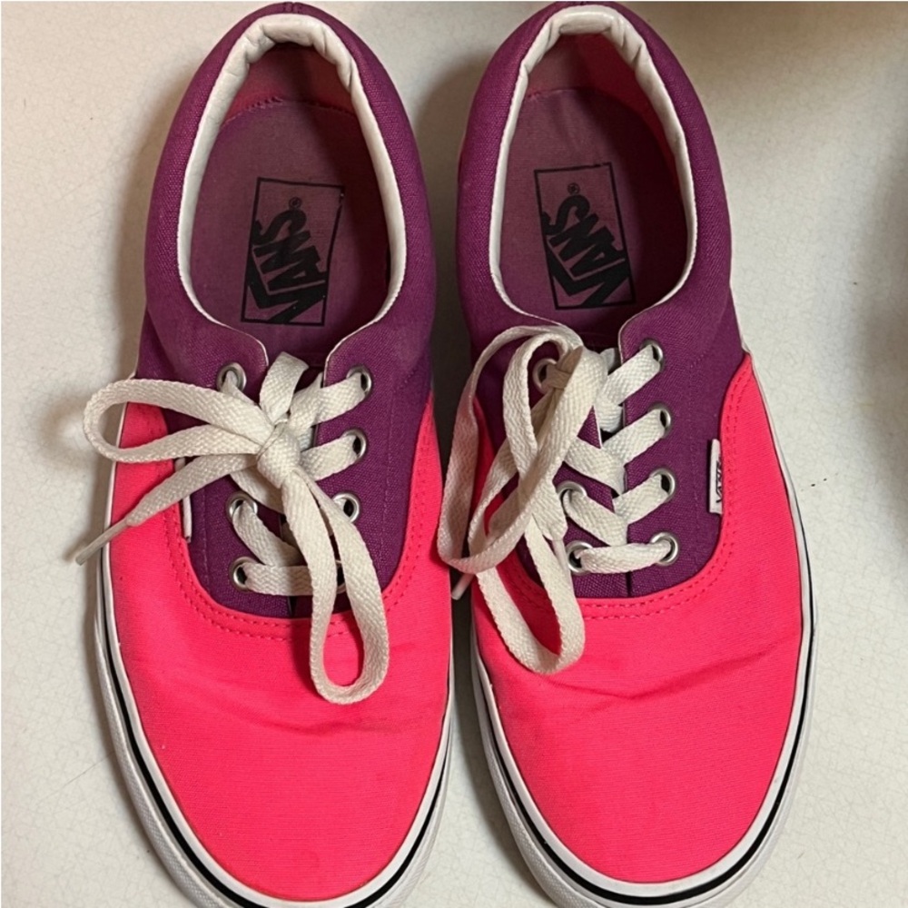 VANS Neon pink purple unisex M6 W7.5 Era sneakers neon pink